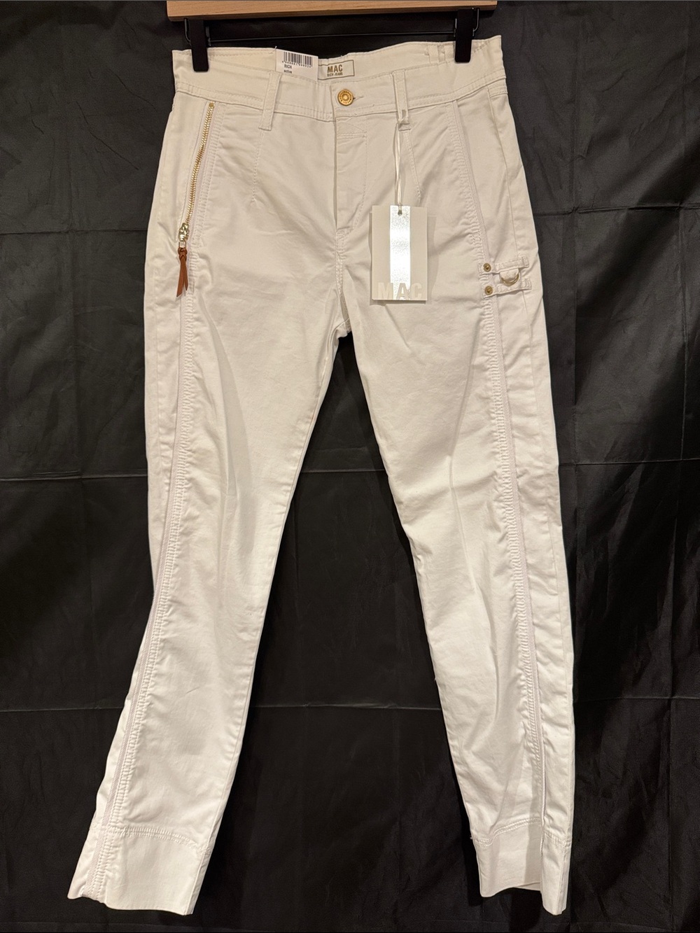 MAC Rich White Women’s Pants with Zip Pocket Detail